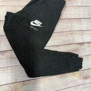 Nike Black Sweatpants Slim Fit Joggers